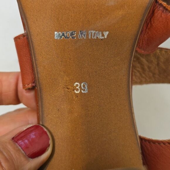 - AVELINNI Red Leather Heeled Sandal 39 (9) - Picture 7 of 8